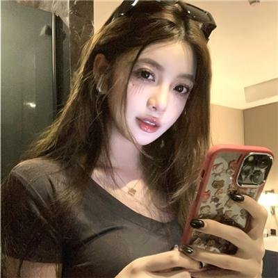 红色谜团